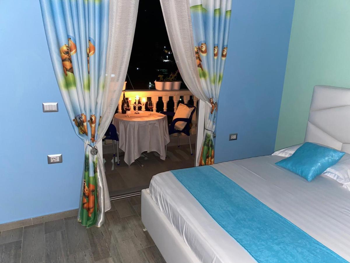 Vila Sinani Sarandë Exterior foto