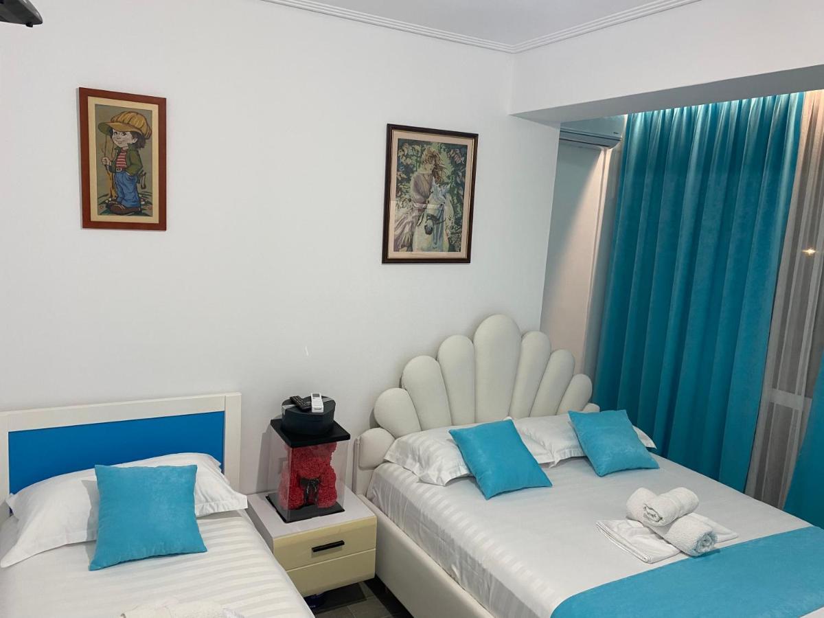 Vila Sinani Sarandë Exterior foto